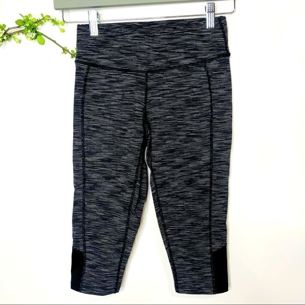 Lucy Ultimate Cross Training Gray Black Crop Short